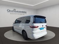Gebraucht VW Multivan Basis 150 PS (110 kW) 2024 Weiß Van