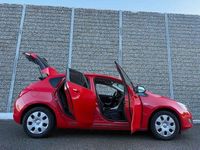 Gebraucht Opel Astra Design Edition 116 PS (85 kW) 2011 Rot Limousine