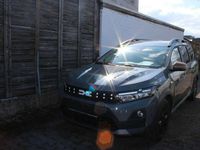 Neu Dacia Jogger Extreme 109 PS (80 kW) 2026 Schiefergrau Van / Kleinbus
