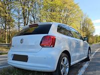 Gebraucht VW Polo Match 60 PS (44 kW) 2012 Weiß Kleinwagen