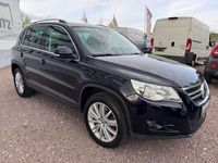 Gebraucht VW Tiguan Team 170 PS (125 kW) 2010 Deep black pearl SUV