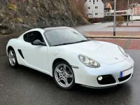 Gebraucht Porsche Cayman 265 PS (194 kW) 2011 Weiß Coupé