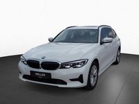 Gebraucht BMW 330e Advantage 292 PS (214 kW) 2021 Alpinweiss iii (weiß) Kombi