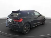 Neu Audi A1 S-Line 150 PS (110 kW) 2026 Mythosschwarz metallic SUV