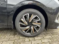 Neu DFSK Forthing 4 177 PS (130 kW) 2026 Mitternachtschwarz Van / Kleinbus