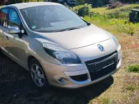 Usata Renault Scénic III Dynamique 131 CV (96 kW) 2010 Oro Monovolume