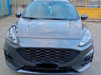 Gebraucht Ford Kuga ST-Line 120 PS (88 kW) 2023 Grau SUV