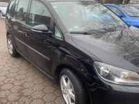 Gebraucht VW Touran 105 PS (77 kW) 2012 Schwarz Van / Kleinbus