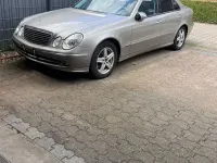 Gebraucht Mercedes E280 Avantgarde 190 PS (139 kW) 2005 Grau Limousine