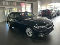 Gebraucht BMW 318 Sport Line 150 PS (110 kW) 2022 Grau Kombi