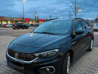 Gebraucht Fiat Tipo Lounge 120 PS (88 kW) 2019 Schwarz Kombi