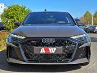 Neu Audi RS3 Sport 400 PS (294 kW) 2026 Grau Limousine