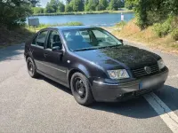 Gebraucht VW Bora GT 116 PS (85 kW) 2004 Schwarz Limousine