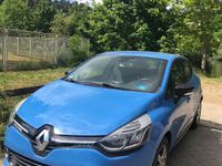 Gebraucht Renault Clio IV Initiale Paris 90 PS (66 kW) 2014 Blau Limousine