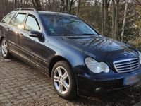 Gebraucht Mercedes C180 143 PS (105 kW) 2003 Blau Kombi