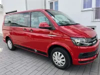 Gebraucht VW Multivan Trendline 150 PS (110 kW) 2017 Rot Van / Kleinbus