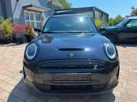 Gebraucht Mini Cooper SE 135 kW (184 PS) 2023 Enigmatic black Kleinwagen