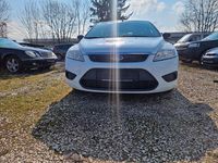 Gebraucht Ford Focus Ambiente 90 PS (66 kW) 2009 Weiß Limousine