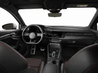 Gebraucht Audi S3 Ambiente 333 PS (244 kW) 2025 Grün / distriktgruen Limousine