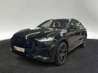 Gebraucht Audi Q8 Ambiente 286 PS (210 kW) 2023 Mythosschwarz metallic (metallic) SUV