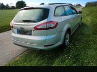 Gebraucht Ford Mondeo 116 PS (85 kW) 2011 Silber Kombi