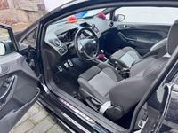 Gebraucht Ford Fiesta ST 182 PS (133 kW) 2014 Schwarz Limousine