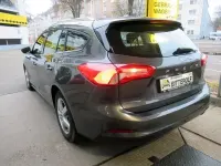 Gebraucht Ford Focus 120 PS (88 kW) 2021 Grau Kombi
