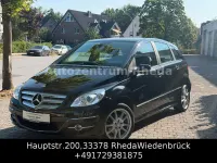 Gebraucht Mercedes B180 116 PS (85 kW) 2009 Schwarz Van / Kleinbus
