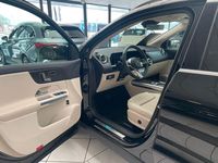 Gebraucht Mercedes 300 167 kW (228 PS) 2024 Schwarz SUV