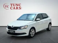 Gebraucht Skoda Fabia Cool Edition 60 PS (44 kW) 2016 Weiß Limousine