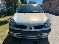 Brugt Renault Clio II 75 HK (55 kW) 2003 Grå Hatchback