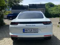Gebraucht Porsche Panamera Turbo 549 PS (403 kW) 2018 Weiß Kleinwagen