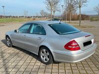 gebraucht Mercedes E200 KOMPRESSOR AVANTGARDE