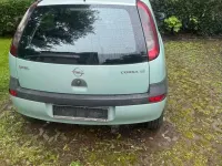 Używany Opel Corsa 75 KM (55 kW) 2002 Zielony Hatchback