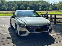 Gebraucht VW Arteon R-line 150 PS (110 kW) 2018 Andere farben Kleinwagen