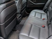 Gebraucht BMW 525 Luxury Line 218 PS (160 kW) 2015 Blau Kombi