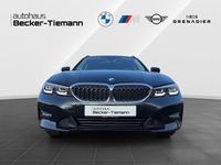 Gebraucht BMW 320 Advantage 184 PS (135 kW) 2022 Saphirschwarz Kombi