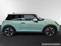 Gebraucht Mini Cooper S 204 PS (150 kW) 2024 Ocean wave green Kleinwagen