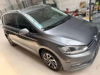 Gebraucht VW Touran Sound 150 PS (110 kW) 2017 Grau Van / Kleinbus