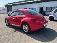 Gebraucht VW Beetle Design 105 PS (77 kW) 2012 Rot Kleinwagen