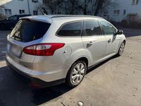 Gebraucht Ford Focus 116 PS (85 kW) 2011 Silber Kombi