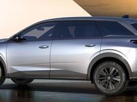 Neu Peugeot 5008 Allure 145 PS (106 kW) 2025 Silber SUV