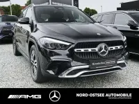Gebraucht Mercedes GLA200 Progressive 163 PS (119 kW) 2025 Kosmosschwarz metallic SUV