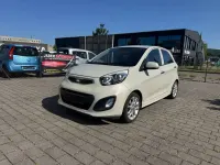 Gebraucht Kia Picanto FIFA World Cup Edition 69 PS (50 kW) 2013 Milky beige met. Kleinwagen