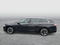 Gebraucht VW Passat Elegance 150 PS (110 kW) 2024 Schwarz Kombi