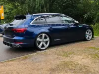 Gebraucht Audi A4 Sport 190 PS (139 kW) 2019 Blau Kombi