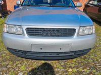 Gebraucht Audi A3 101 PS (74 kW) 1997 Silber Kleinwagen