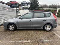 Gebraucht Hyundai i30 90 PS (66 kW) 2012 Kombi