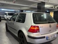 Gebraucht VW Golf IV 75 PS (55 kW) 2002 Kleinwagen