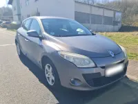 Gebraucht Renault Mégane 101 PS (74 kW) 2011 Grau Limousine